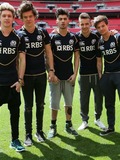 One Direction (Niall, Liam, Harry, Zayn, Louis)